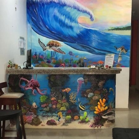 Hostal Playa Imperial マンタ エクステリア 写真